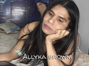 Allyka_browm