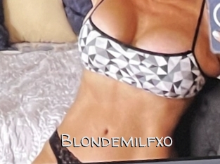 Blondemilfxo