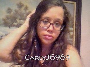 CarlyJ6989