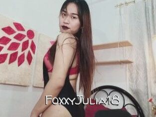 FoxxyJulia18