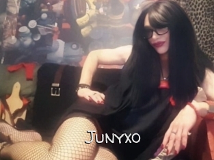 Junyxo