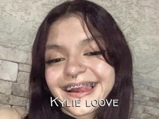 Kylie_loove